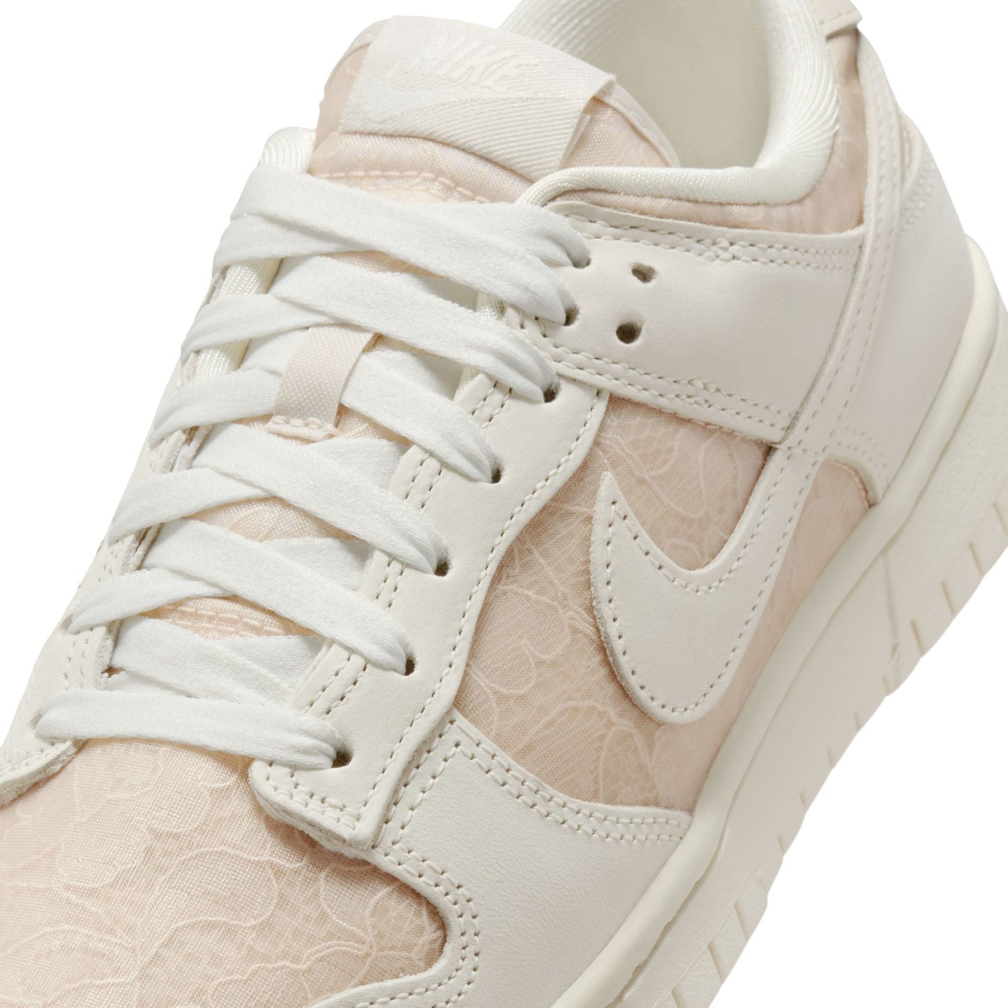Nike Dunk Low HJ5870-100 Shoe