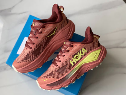 HOKA Challenger 8 Citrus | Fluorescent Yellow Shoe