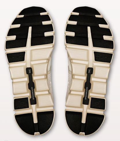 Women's On Cloud 6 Waterproof Shoe