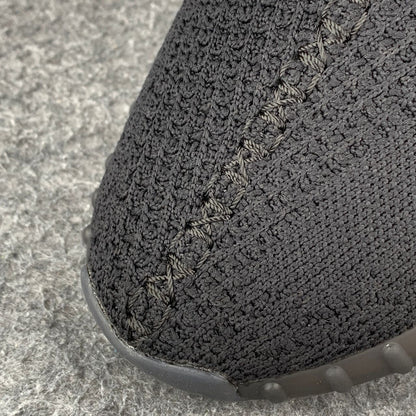 Adidas Yeezy Boost 350 V2 'Bred' Shoe