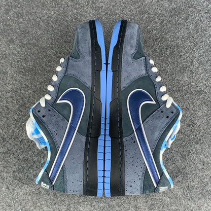 NIKE DUNK SB LOW BLUE LOBSTER Shoe