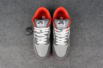 Jeff Staple x Dunk Low Pro SB 'Pigeon' Shoe
