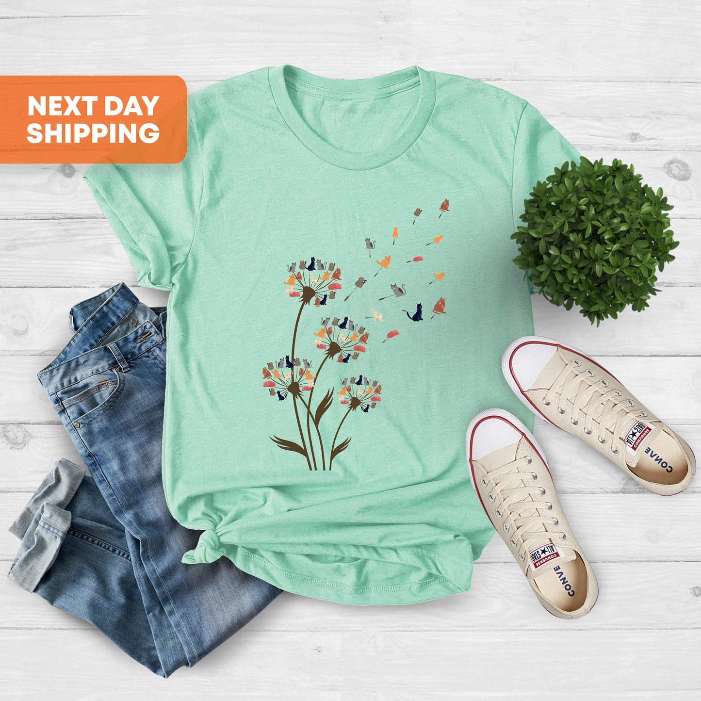 Cats Flower Fly Dandelion Shirt, Cute Cat Lover T-Shirt, Cat Lover Gift, Funny Cat Shirt, Summer Shirt, Cat Shirt, Gift For Mom