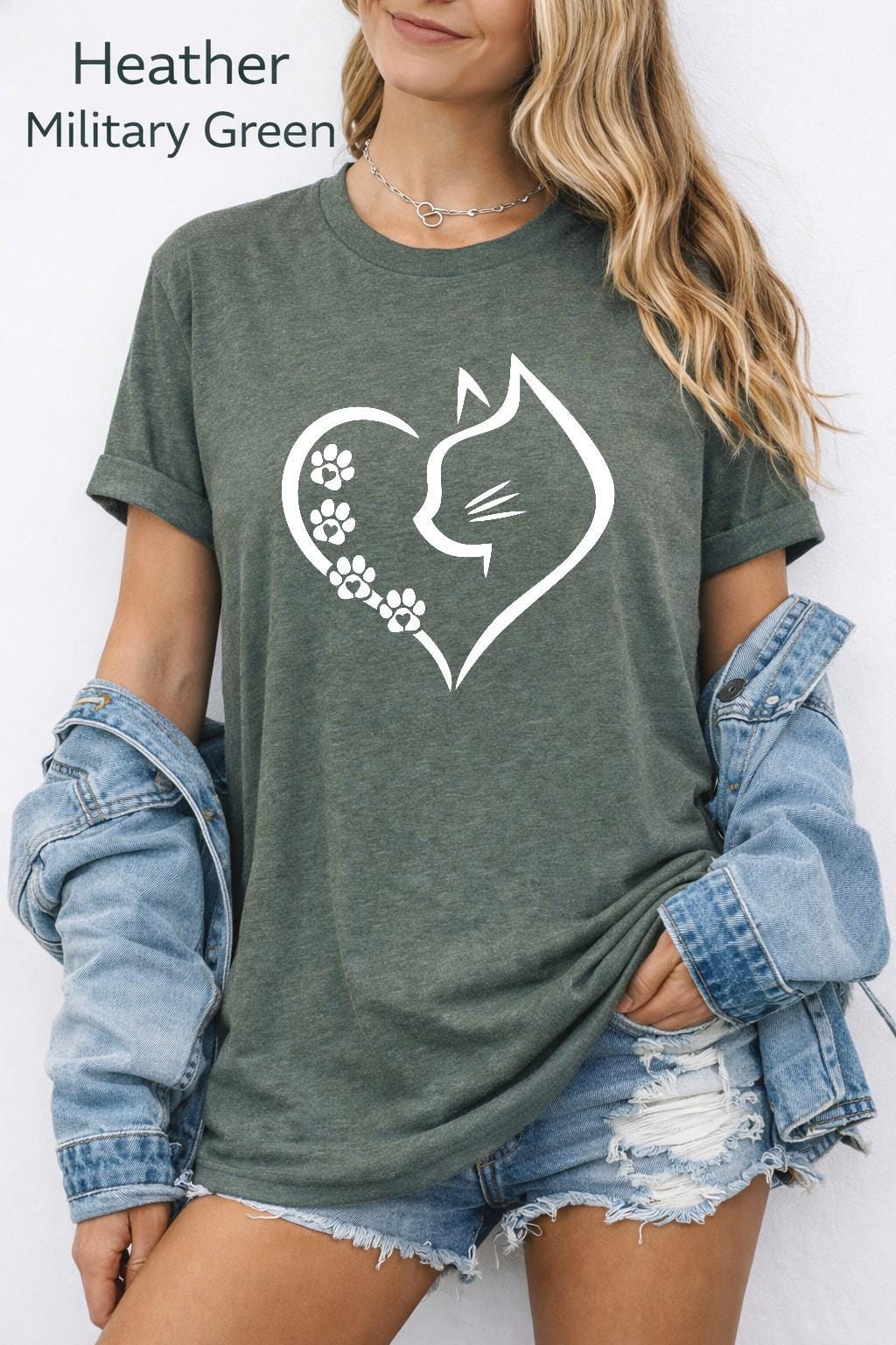 Cat Heart Shirt, Cat Shirt, Cats Shirt, Gift for Cat Mom, Cat Mom Shirt, Cat Shirts for Women, Cat Lover Shirt, Cat Owner Gift Idea