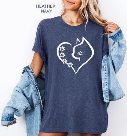 Cat Heart Shirt, Cat Shirt, Cats Shirt, Gift for Cat Mom, Cat Mom Shirt, Cat Shirts for Women, Cat Lover Shirt, Cat Owner Gift Idea